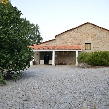 Guest house Quinta Do Lagar Da Moira *