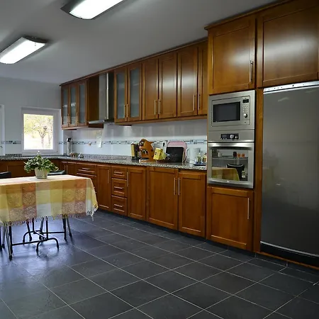 Guest house Quinta Do Lagar Da Moira